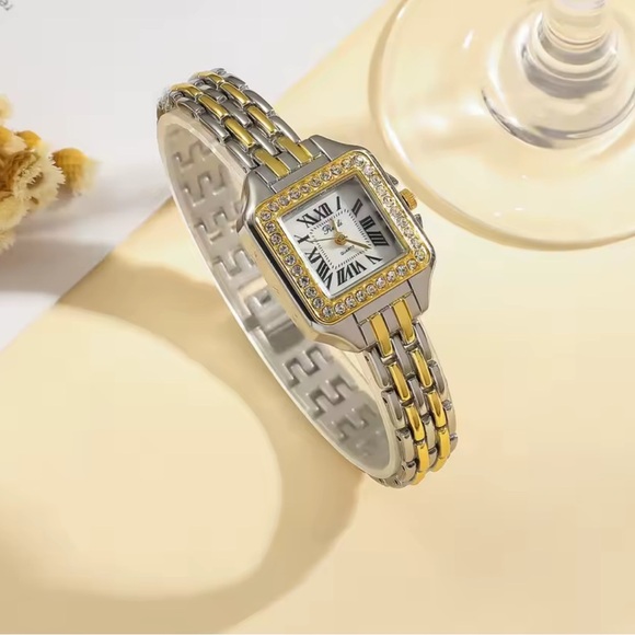 Panthere Classic Square Two Tone Watch - Picture 2 of 6